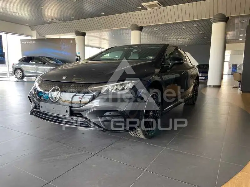 2025 Mercedes Benz EQE
