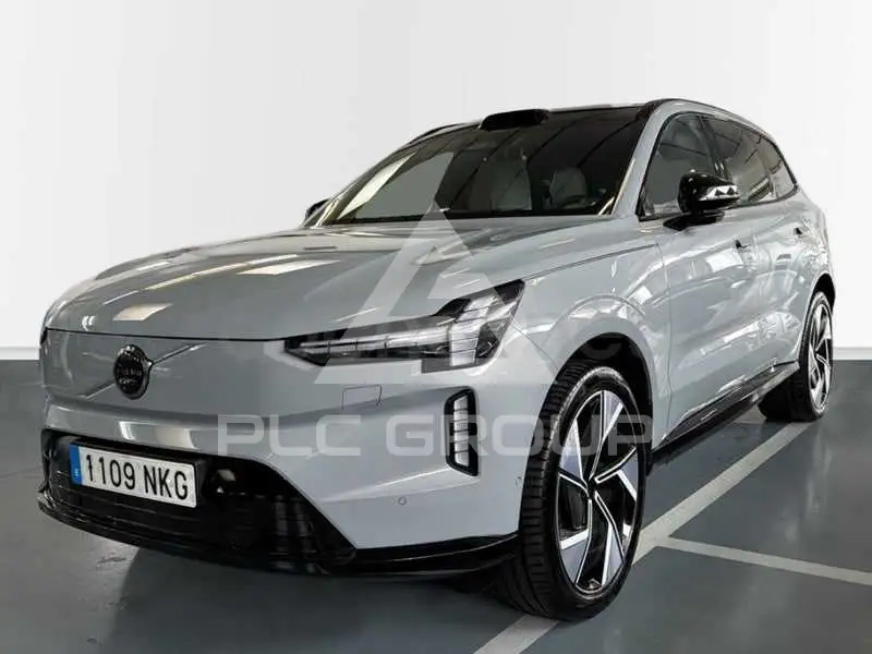 2025 Volvo EX 90