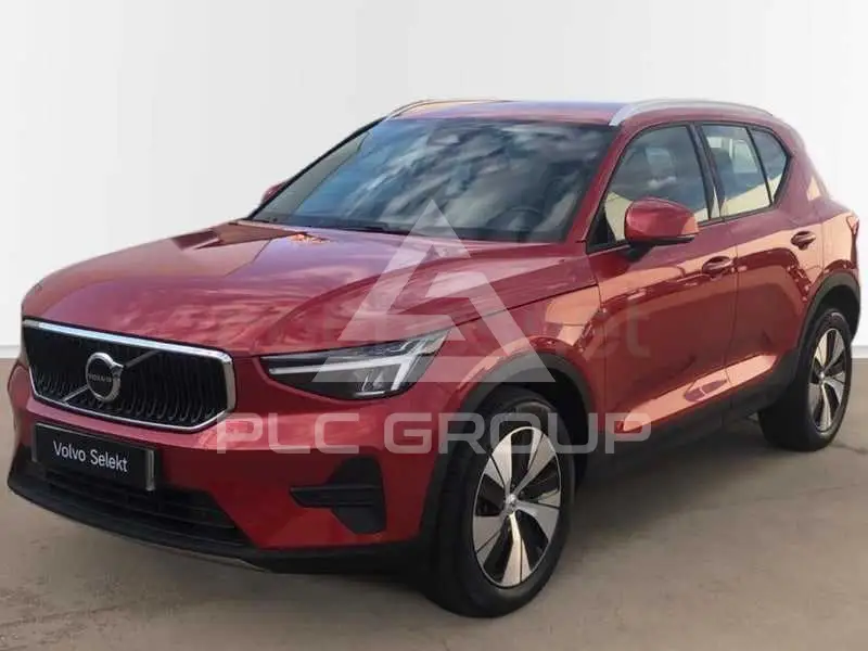 2025 Volvo XC40