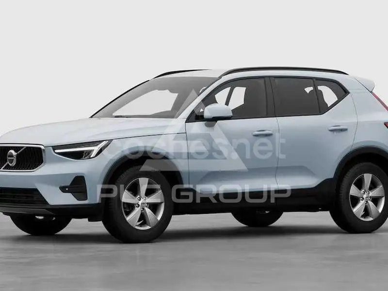 2025 Volvo XC40