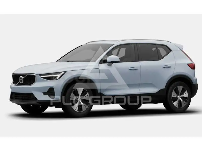 2025 Volvo XC40