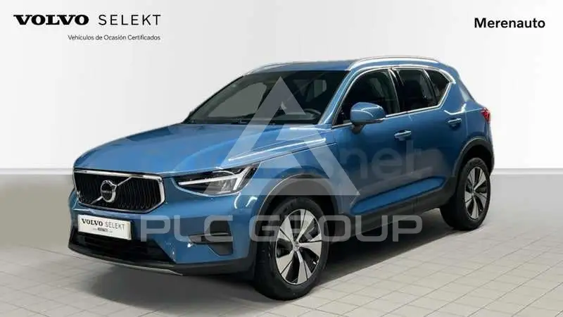 2025 Volvo XC40