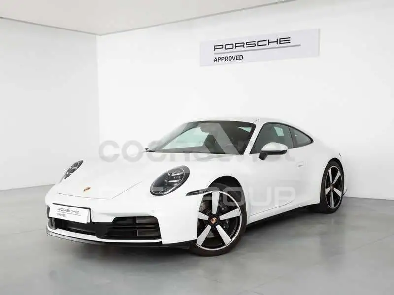 2025 Porsche 911