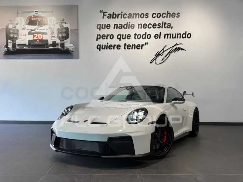 2025 Porsche 911