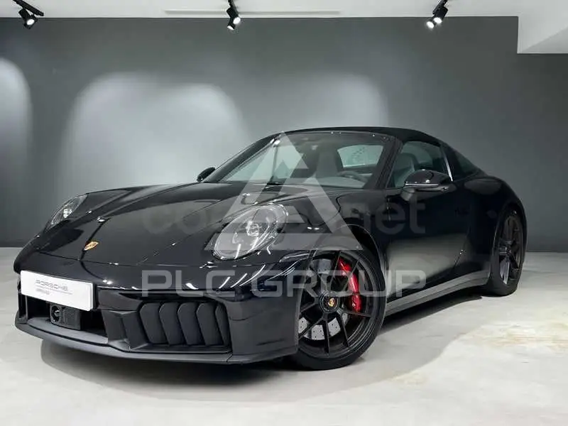2025 Porsche 911