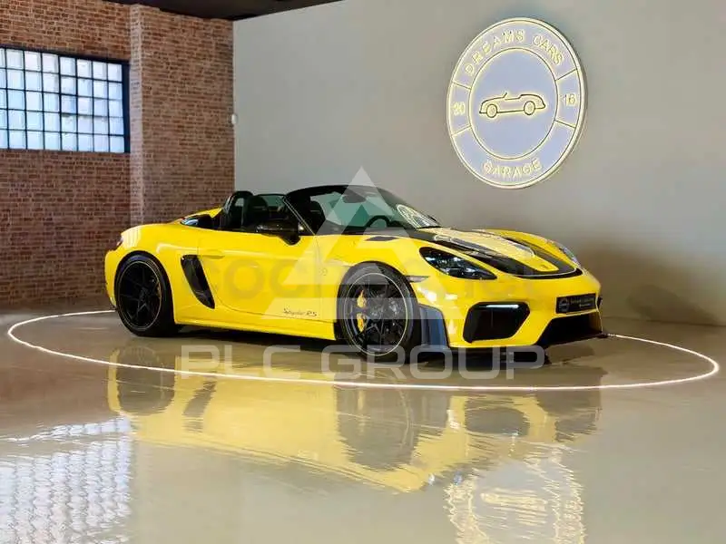 2025 Porsche 718