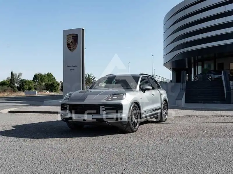 2025 Porsche Cayenne