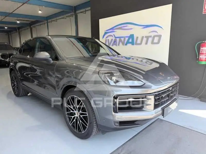 2025 Porsche Cayenne