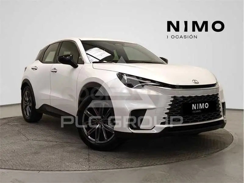 2025 Lexus LBX
