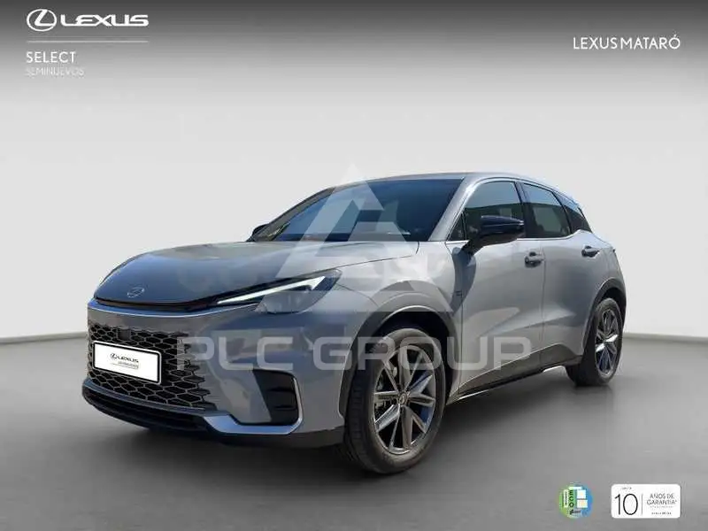 2025 Lexus LBX