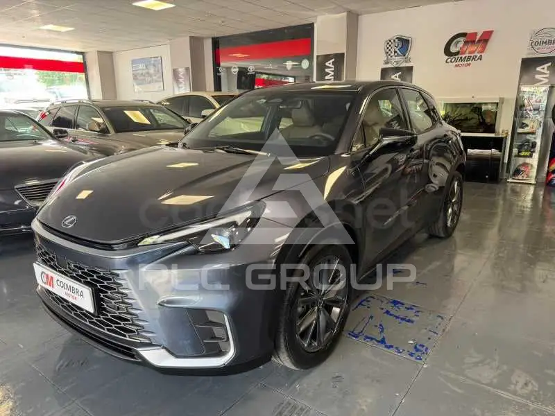 2025 Lexus LBX