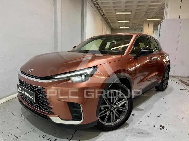 2025 Lexus LBX