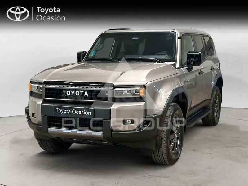 2025 Toyota LAND CRUISER