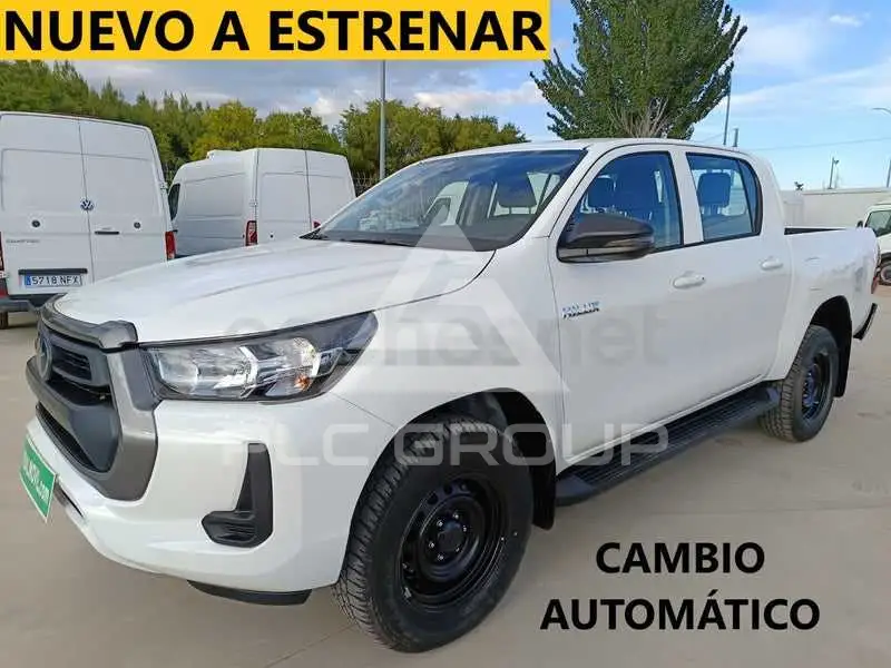 2025 Toyota Hilux