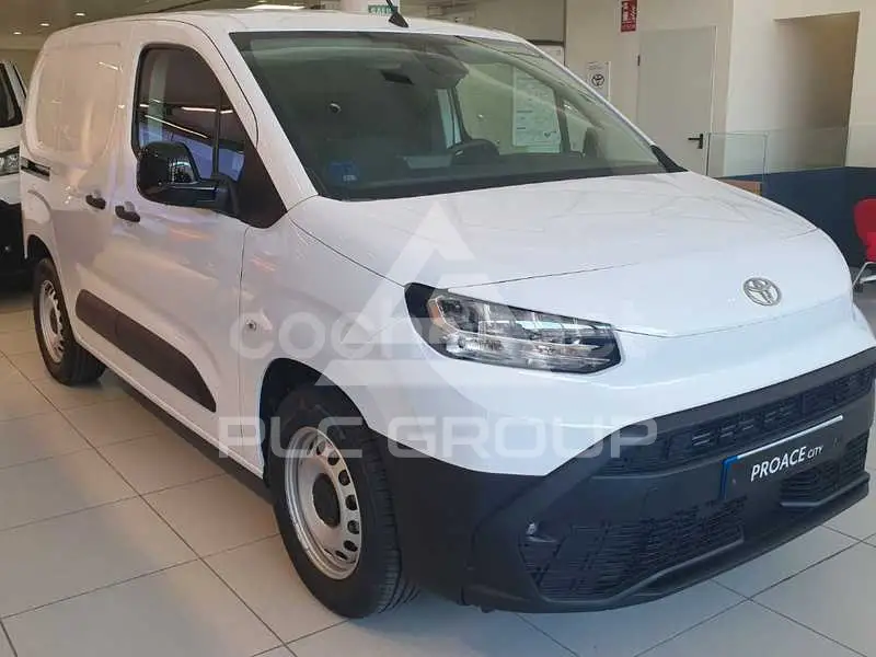 2025 Toyota PROACE CITY