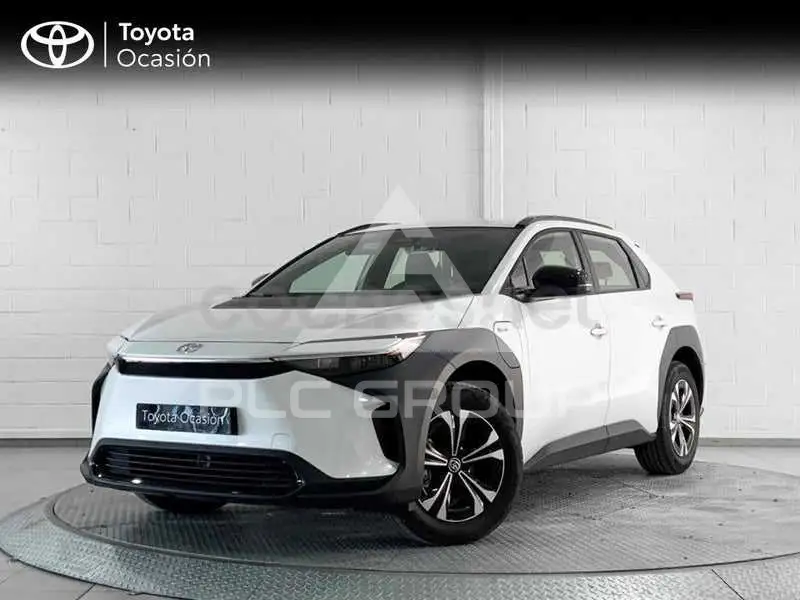 2025 Toyota bZ4X