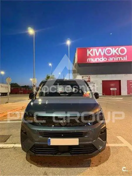 2025 Peugeot Rifter