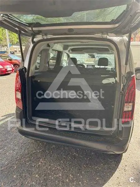 2025 Peugeot Rifter