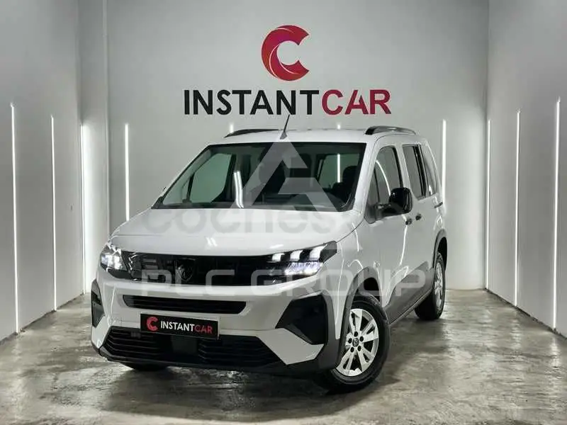 2025 Peugeot Rifter