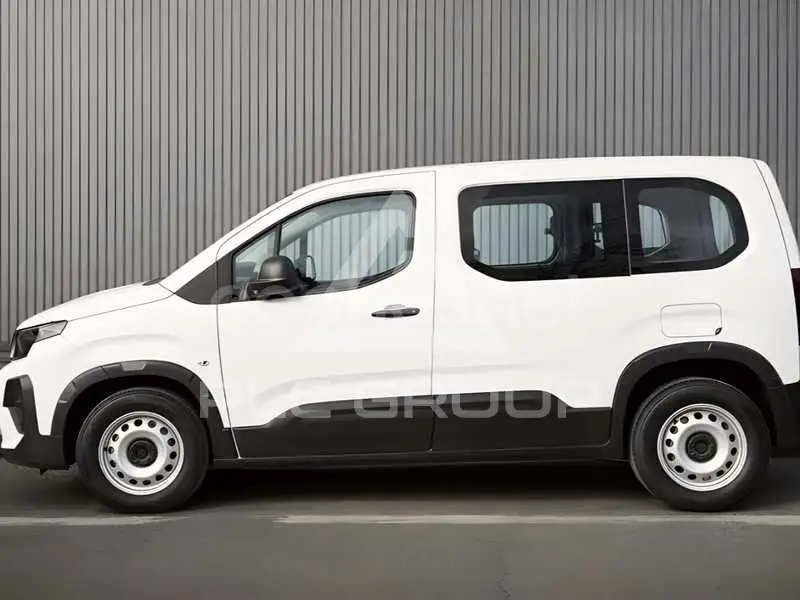 2025 Peugeot Rifter