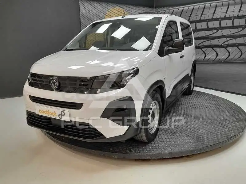 2025 Peugeot Rifter