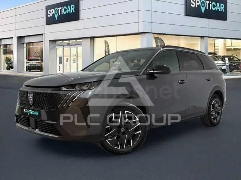 2025 Peugeot 5008