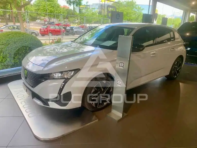 2025 Peugeot 308
