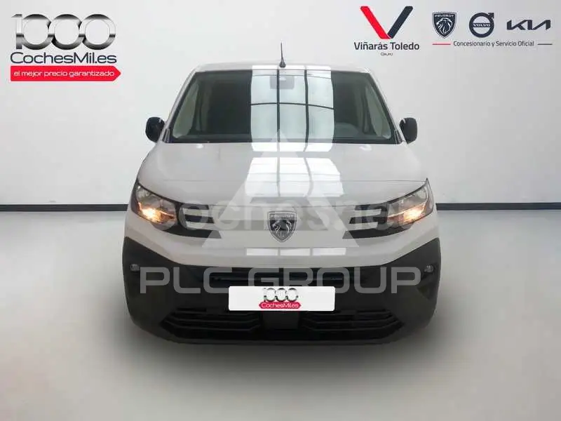 2025 Peugeot Partner