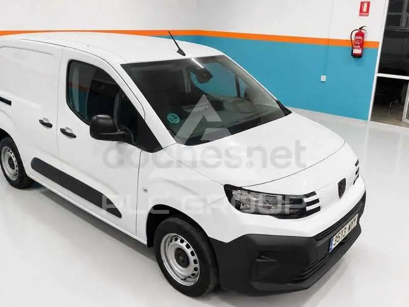 2025 Peugeot Partner