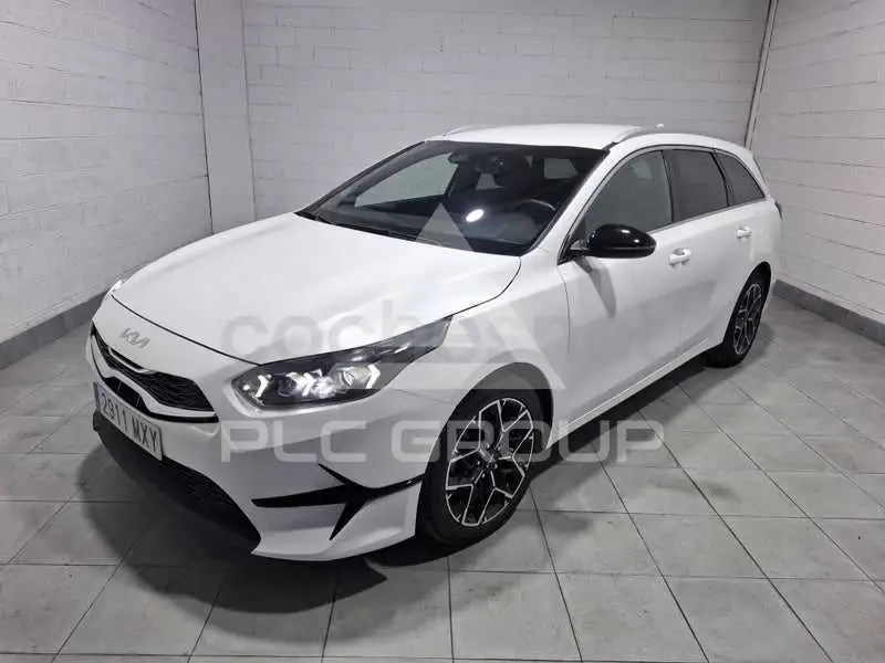 2025 KIA Ceed