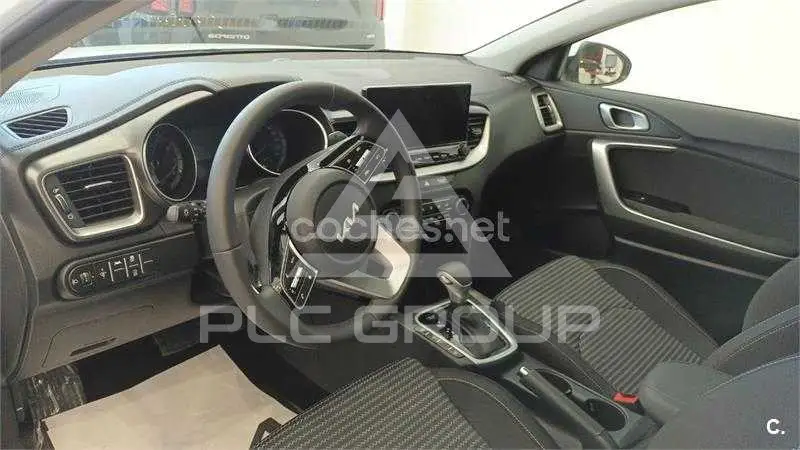 2025 KIA Ceed