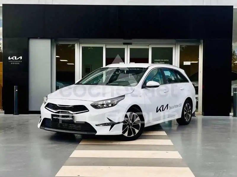 2025 KIA Ceed