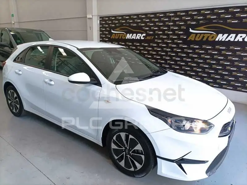 2025 KIA Ceed