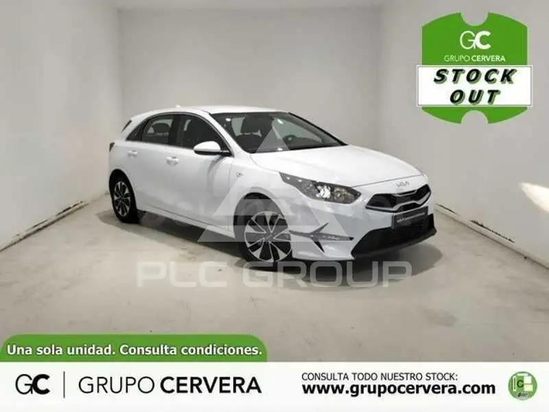 2025 KIA Ceed