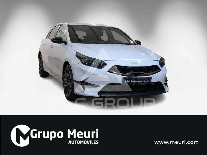 2025 KIA Ceed