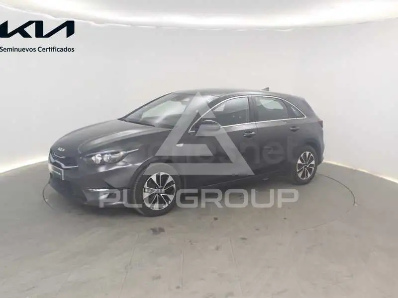 2025 KIA Ceed