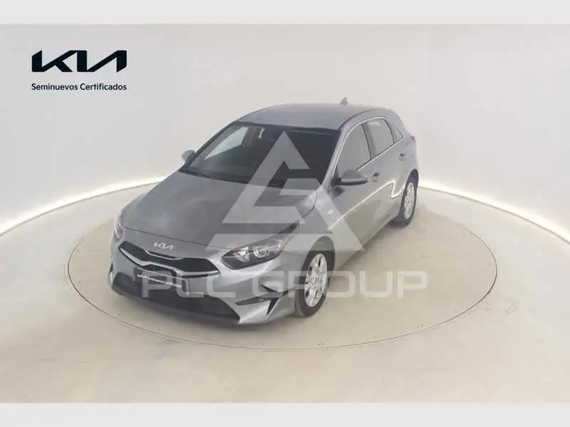 2025 KIA Ceed