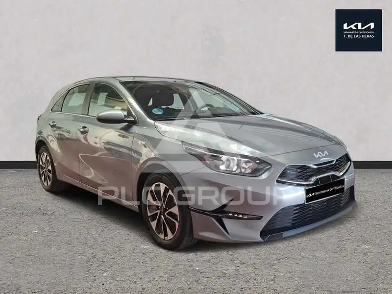 2025 KIA Ceed