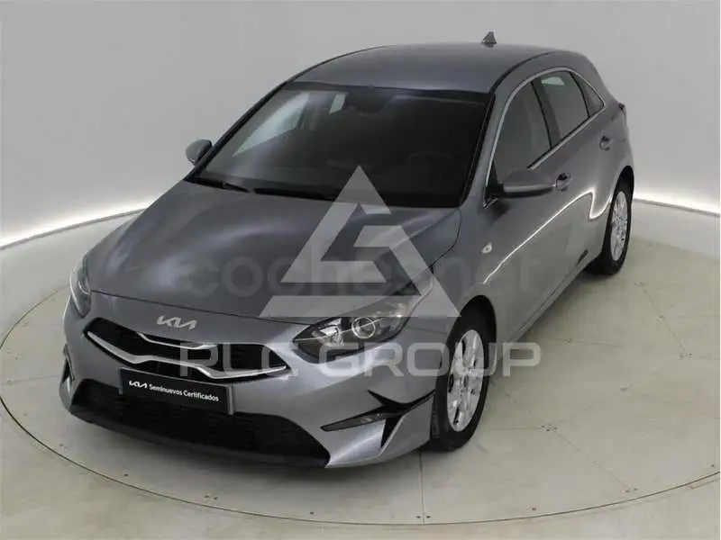 2025 KIA Ceed