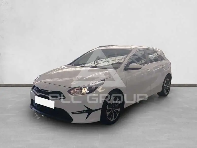 2025 KIA Ceed