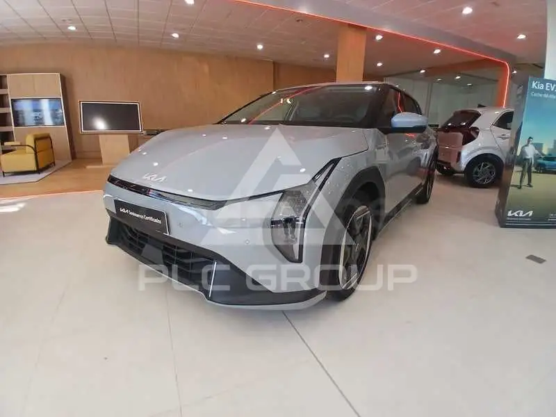 2025 KIA EV