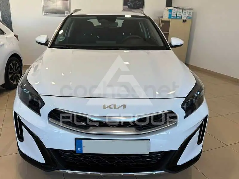 2025 KIA XCEED