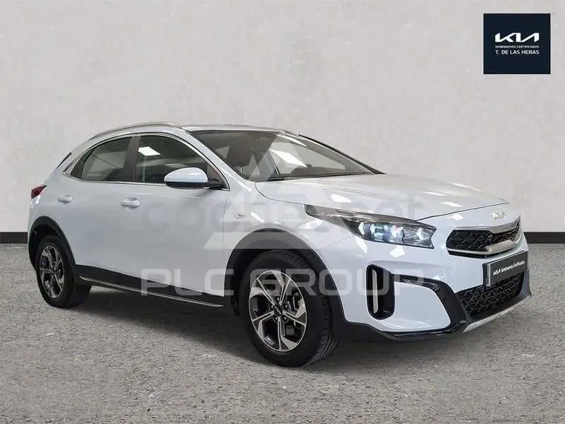 2025 KIA XCEED