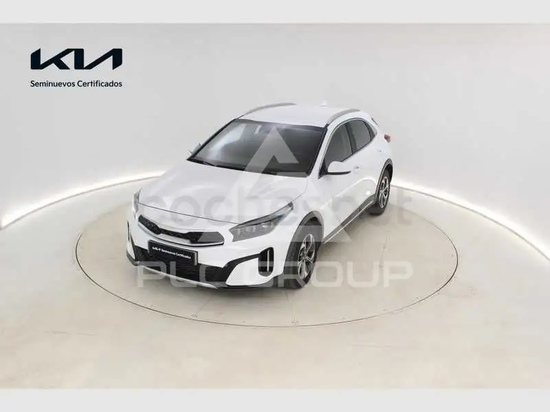2025 KIA XCEED