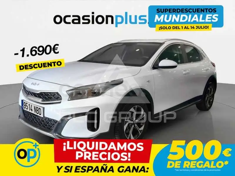 2025 KIA XCEED