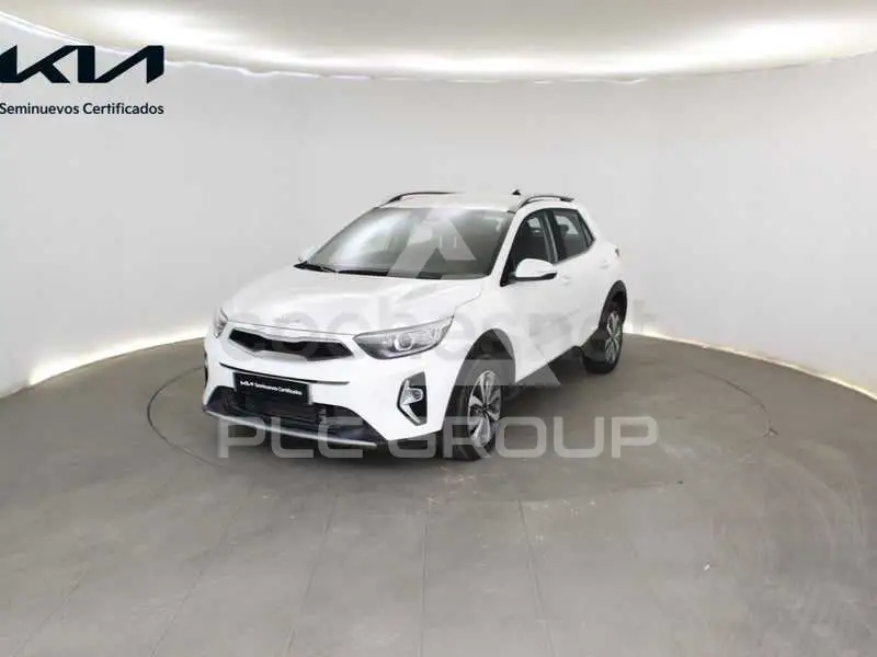 2025 KIA Stonic
