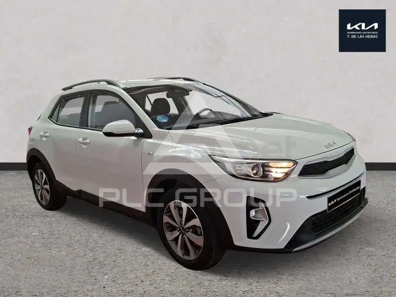 2025 KIA Stonic