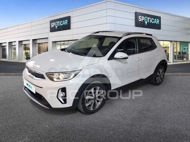 2025 KIA Stonic
