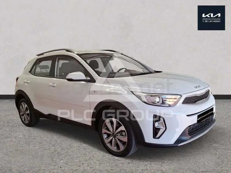 2025 KIA Stonic