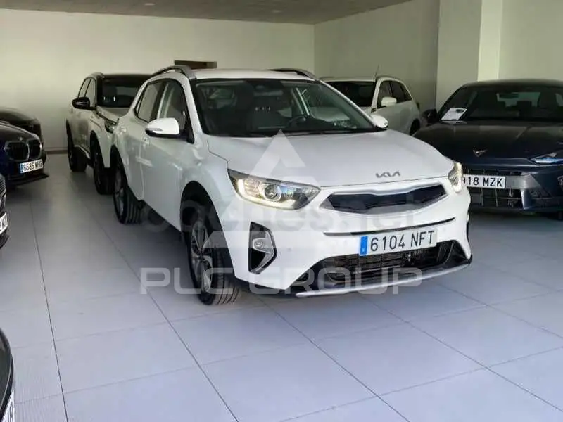 2025 KIA Stonic
